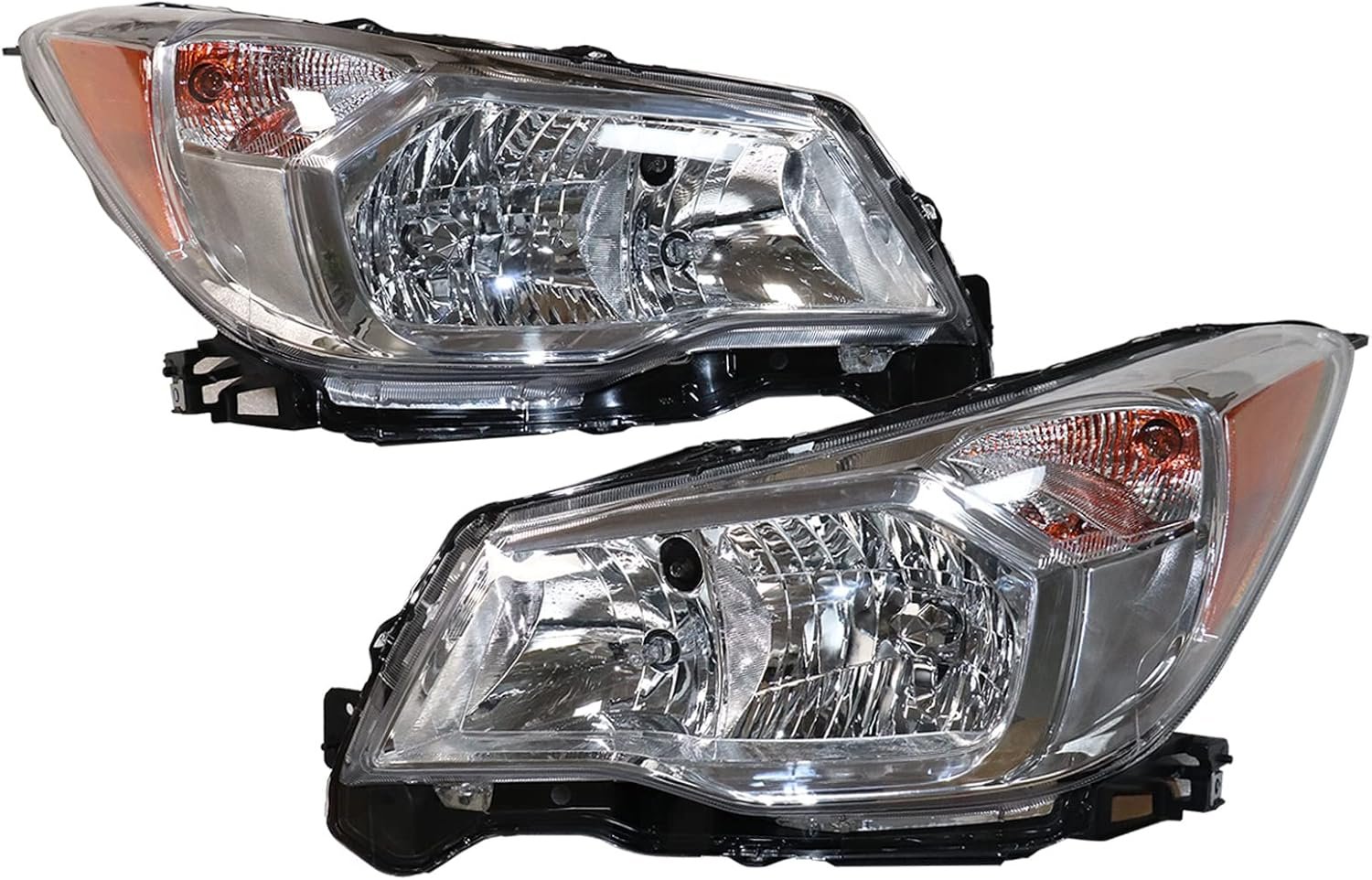 2014 Subaru Forester halogen headlights